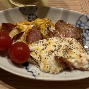 焼き豚と卵の炒め物